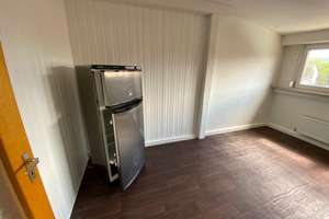 geräumige 1-Zimmer-DG-Wohnung in Karlsruhe-Durlach-Aue mit großer Küche – Die vollständige Adresse der Immobilie erhältst du vom Anbieter., 76227 Durlach, Karlsruhe – Vorschaubild 6