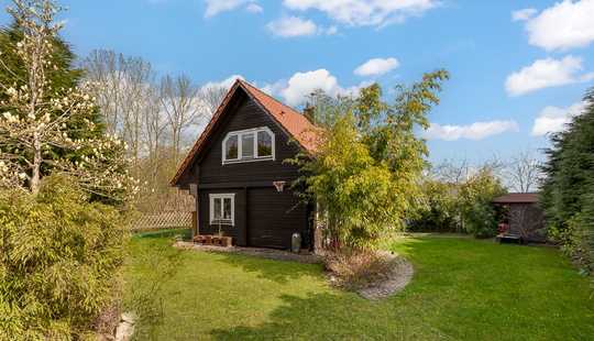 Bild von Seeblick zum Verlieben – Ihr Ferienhaus am Schweriner See