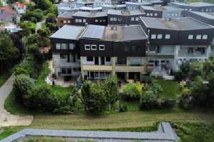 Gepflegtes Reihenhaus mit schönem Garten in begehrter Feldrandlage von Untergruppenbach – Heilbronn (Kreis) – Vorschaubild 1