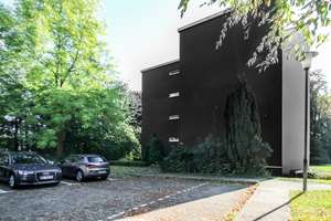 3,5 Zimmer – frisch renoviert – ruhige Lage – Balkon