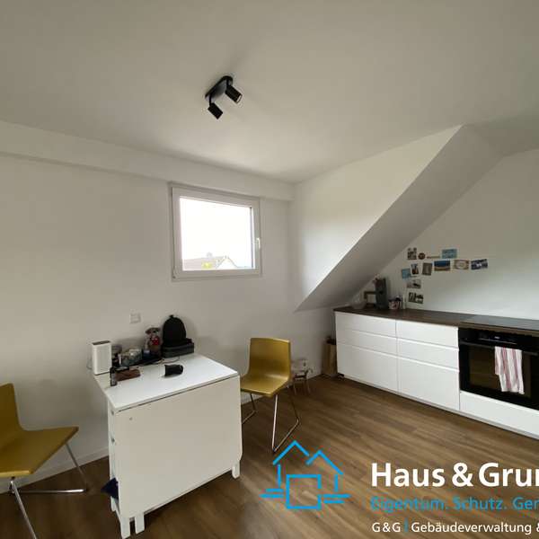 *** Wohnung im energieeffizienten Neubau aus 2022 - mit Balkon -  Aussicht ins Grüne ***