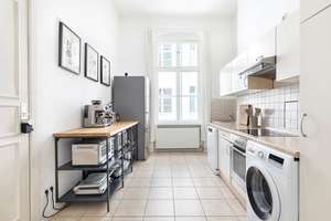 Am Monbijoupark, Mitte: Imposante 5-Zimmer Altbauwohnung mit außergewöhnlichen Deckenhöhen – 10117 Mitte (Ortsteil), Berlin – Vorschaubild 18