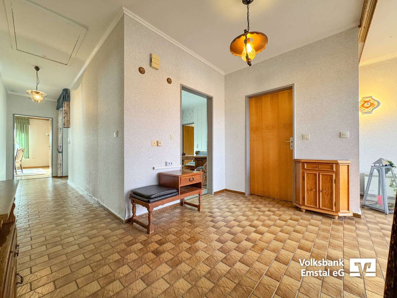 Immobilie in Dersum - Investieren und modernisieren: Bungalow auf großzügigem Eigentumsgrundstück in Dersum! - Bild 11