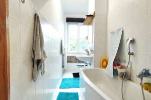 Vacant 3-room apartment with a bathroom featuring natural light, in a prime location near Boxi – Die vollständige Adresse der Immobilie erhältst du vom Anbieter., 10245 Friedrichshain, Berlin – Vorschaubild 5