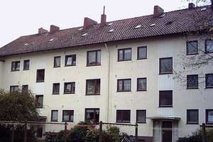 Großzügige 3-Zimmer-Wohnung mit Balkon sucht nette Mieter – Emmastraße 64, 28213 Neu-Schwachhausen, Bremen – Vorschaubild 2