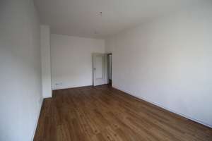 RENOVIERTE KOMFORTWHG. SANIERTES DUSCHBAD BALKON GARAGE MÖGL. 1.OG MODERNE BÖDEN OBERBILK/ELLERSTR. – Ellerstraße 139, 40227 Oberbilk, Düsseldorf – Vorschaubild 5