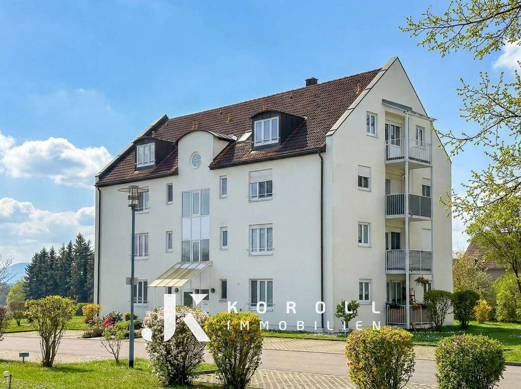 Immobilie in Bischofswerda - Sicherer Hafen für Ihr Kapital: 4-Raum-Wohnung mit 30 Jahren Mietertreue - Bild 2