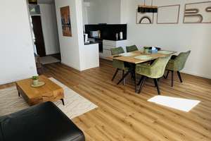 Gemütliche 2-Zi.-Whg. mit Balkon in Toplage D-Niederkassel – Niederkasseler Kirchweg 48, 40547 Niederkassel, Düsseldorf – Vorschaubild 2
