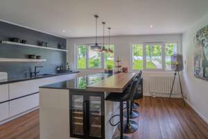 Freistehendes, kernsaniertes Einfamilienhaus mit Einliegerwohnung, Garten und Garage im Grünen – Die vollständige Adresse der Immobilie erhältst du vom Anbieter., 65207 Auringen, Wiesbaden – Vorschaubild 4