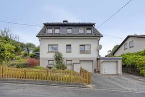 Wohnen & vermieten! Ein- / Zweifamilienhaus auf Traumgrundstück in der Dreisbach * 2 Garagen – 57080 Niederschelden, Siegen – Vorschaubild 6