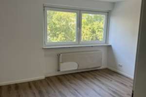Alltagstaugliche 3-Zimmer-Wohnung mit Balkon in München-Solln – Paul-Klee-Straße 16, 81477 Solln, München – Vorschaubild 24
