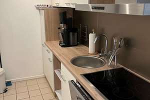 Helle Souterrain-Wohnung, modernes Duschbad, moderne Einbauküche  – Landauer Weg 7, 40227 Oberbilk, Düsseldorf – Vorschaubild 4