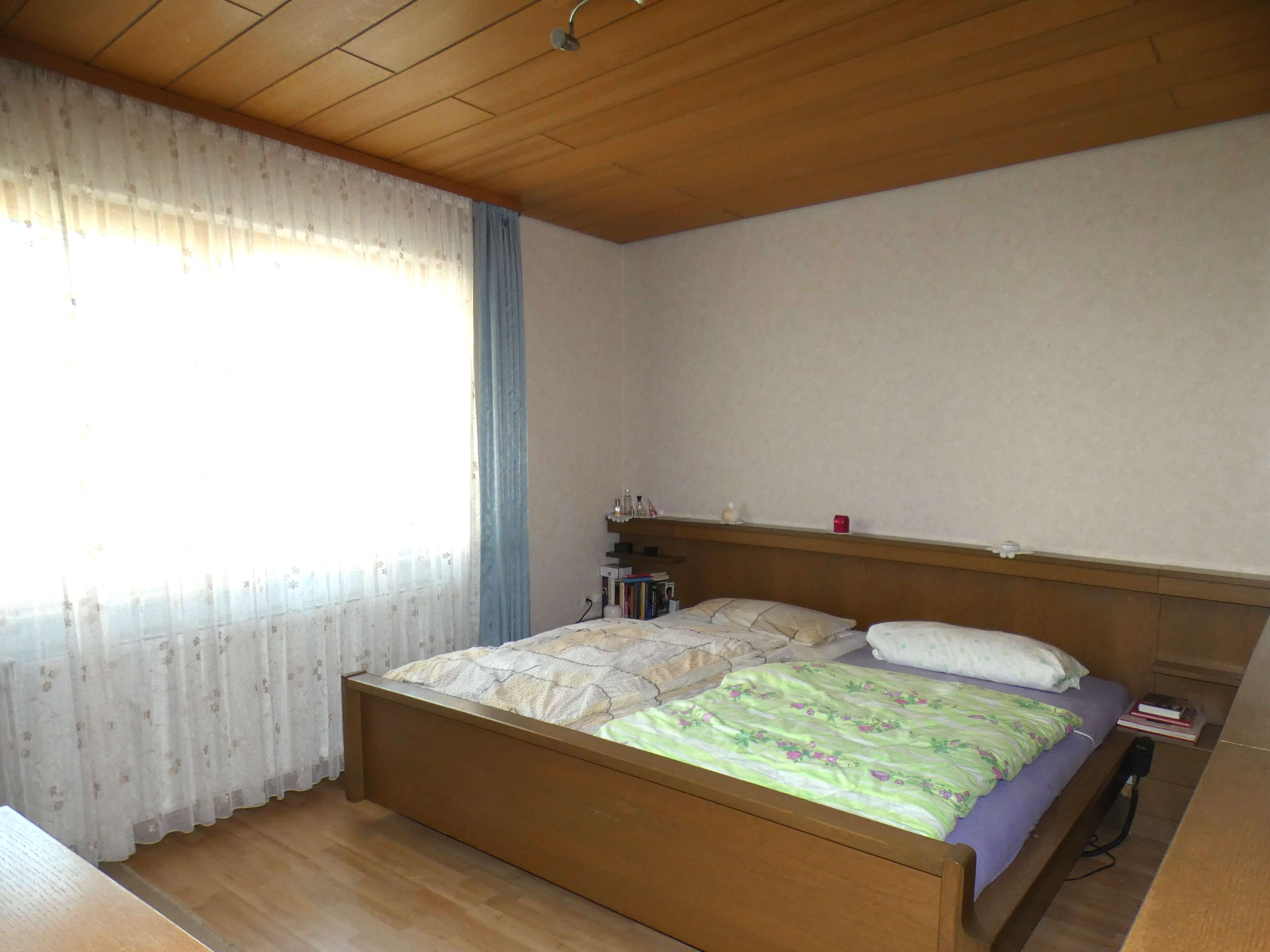 Immobilie in Asselfingen - CHARMANT & RUHIG GELEGEN: Zweifamilienhaus mit Garage und schönem Garten in Asselfingen zu verkaufen - Bild 14