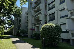 2-Zimmer-Wohnung mit Balkon in Düsseldorf-Benrath – Die vollständige Adresse der Immobilie erhältst du vom Anbieter., 40597 Benrath, Düsseldorf – Vorschaubild 2