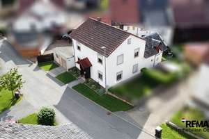 Gepflegtes Einfamilienhaus mit Terrasse, Gewölbekeller & Garage – Die vollständige Adresse der Immobilie erhältst du vom Anbieter., 96237 Ebersdorf bei Coburg – Vorschaubild 2