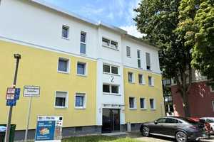 Frisch aufgestockt – Helle 3-Zimmer-Wohnung mit Einbauküche in der 2. Etage – Bredenbeckstr. 2, 44339 Dortmund – Vorschaubild 1
