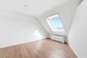 Charmante Galerie-Wohnung auf zwei Ebenen – Offenes Raumkonzept in ruhiger Lage – Die vollständige Adresse der Immobilie erhältst du vom Anbieter., 70439 Stammheim-Mitte, Stuttgart – Vorschaubild 7
