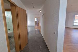 Stadtleben trifft Freiluft-Oase: Maisonette mit 45 m² Dachterrasse – Die vollständige Adresse der Immobilie erhältst du vom Anbieter., 75173 Südweststadt, Pforzheim – Vorschaubild 5