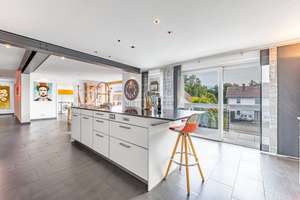 Einziehen & wohlfühlen: neuwertiges Einfamilienhaus mit eigner Wellness-Oase und Platz für Ihre Auto – Die vollständige Adresse der Immobilie erhältst du vom Anbieter., 85276 Pfaffenhofen an der Ilm – Vorschaubild 16