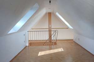  Exklusive Maisonette - Altbauwohnung mit Galerie & Wintergarten in BI Westen / Schildesche – Die vollständige Adresse der Immobilie erhältst du vom Anbieter., 33613 Schildesche, Bielefeld – Vorschaubild 2