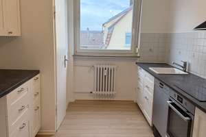 Gepflegte, renovierte 4-Zimmer-Wohnung in zentraler Lage von Heilbronn-Böckingen – Die vollständige Adresse der Immobilie erhältst du vom Anbieter., 74080 Böckingen, Heilbronn – Vorschaubild 16