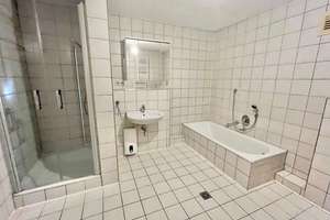 Dachgeschosswohnung (Maisonette) mit 2 Balkonen und Weitblick über Lauda – Die vollständige Adresse der Immobilie erhältst du vom Anbieter., 97922 Lauda-Königshofen – Vorschaubild 8