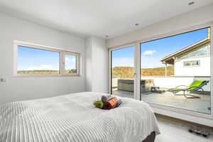 Beeindruckende Aussicht und modernes Design: Exklusives Architektenhaus in Riedenburg. – Kelheim (Kreis) – Vorschaubild 19