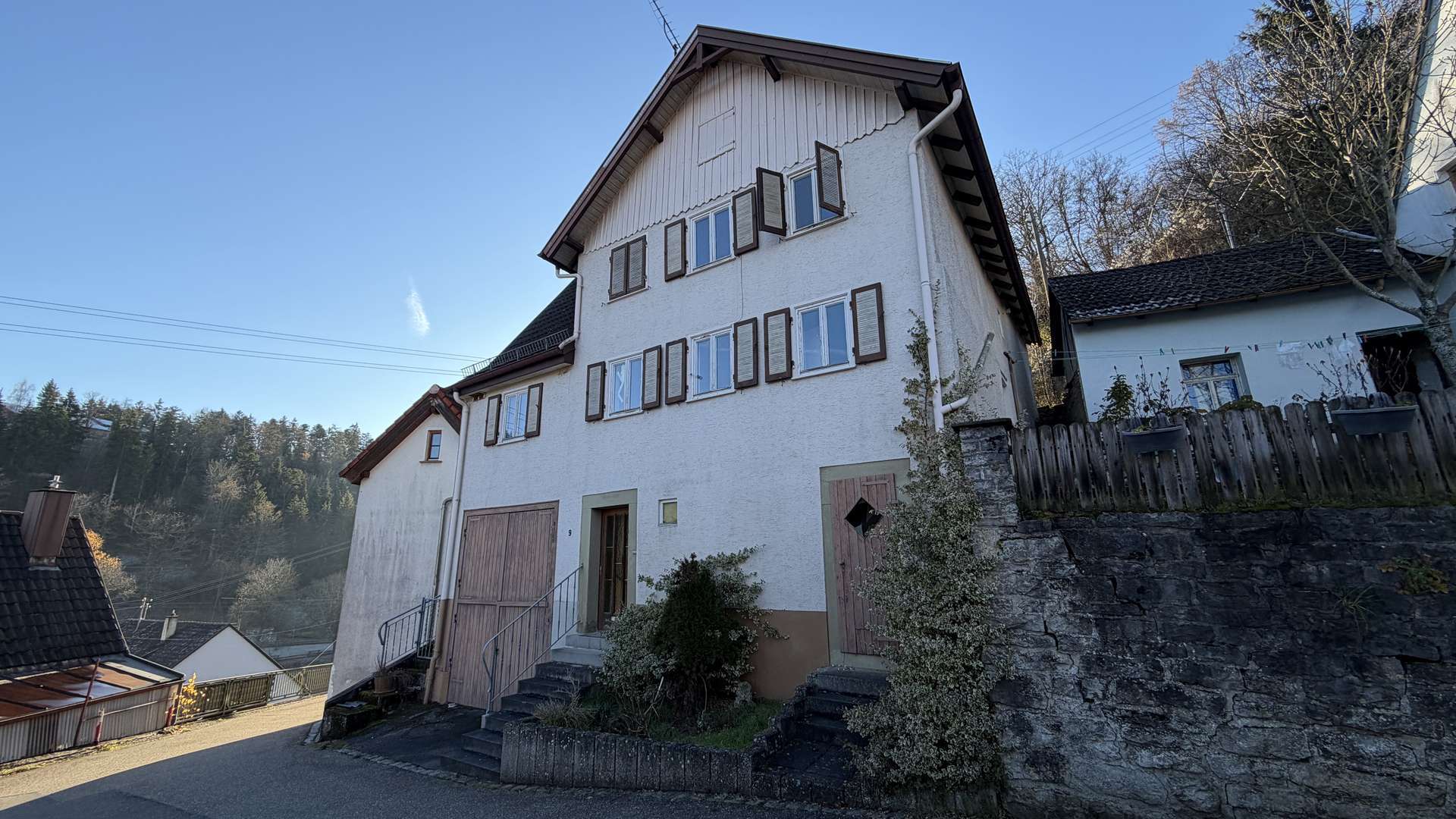 Provisionsfrei! - großes Einfamilienhaus mit Scheue - Renovierungsbedürftig, Freudenstadt Kreis – Bild 2