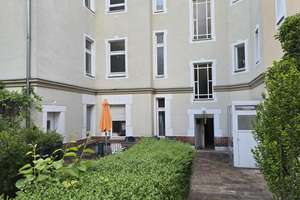 Schöne Wohnung in attraktiver Stadtvilla * Stuck * EBK* Balkon – Manteuffelstraße 8, 12203 Lichterfelde, Berlin – Vorschaubild 22
