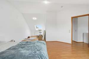 Bezugsfrei! Charmante Dachgeschosswohnung in  Endenich zur Kapitalanlage oder eigenen Nutzung – Die vollständige Adresse der Immobilie erhältst du vom Anbieter., 53121 Endenich, Bonn – Vorschaubild 31