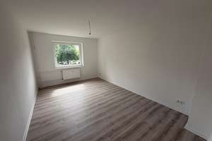 Helle und moderne 2,5 Zimmerwohnung in Neumünster - Einfeld – Hans-Böckler-Allee 49, 24536 Einfeld, Neumünster – Vorschaubild 3