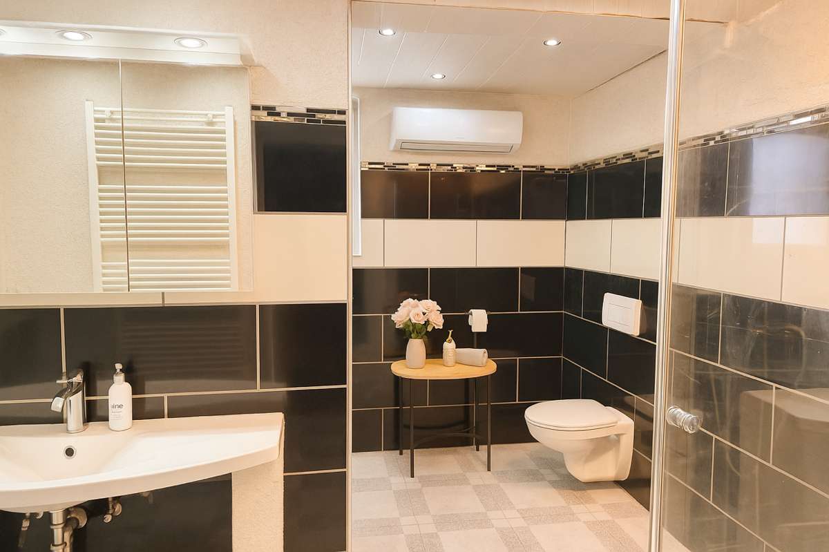 Immobilie in Lampertheim - Wohnensemble mit Charme und Potenzial im Herzen von Lampertheim-Hofheim - Bild 13