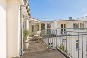 Sonne, Ruhe, Terrasse: Exclusive Dachgeschosswohnung im Prenzlauer Berg – Naugarder Straße 9, 10409 Prenzlauer Berg, Berlin – Vorschaubild 1