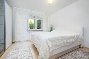 Helle, ruhige 3-Zimmer-Gartenwohnung mit Tiefgaragenstellplatz – ideal für Familien zur Eigennutzung – Die vollständige Adresse der Immobilie erhältst du vom Anbieter., 86156 Kriegshaber, Augsburg – Vorschaubild 8