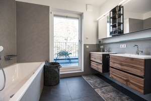 Helles Vollmöbliertes Penthouse Apartment in Neubau (3 Zimmer/121qm+Parking+Gym-Room) [ENG+DE+ESP] – Weinbergerstraße 61, 81241 Pasing, München – Vorschaubild 27