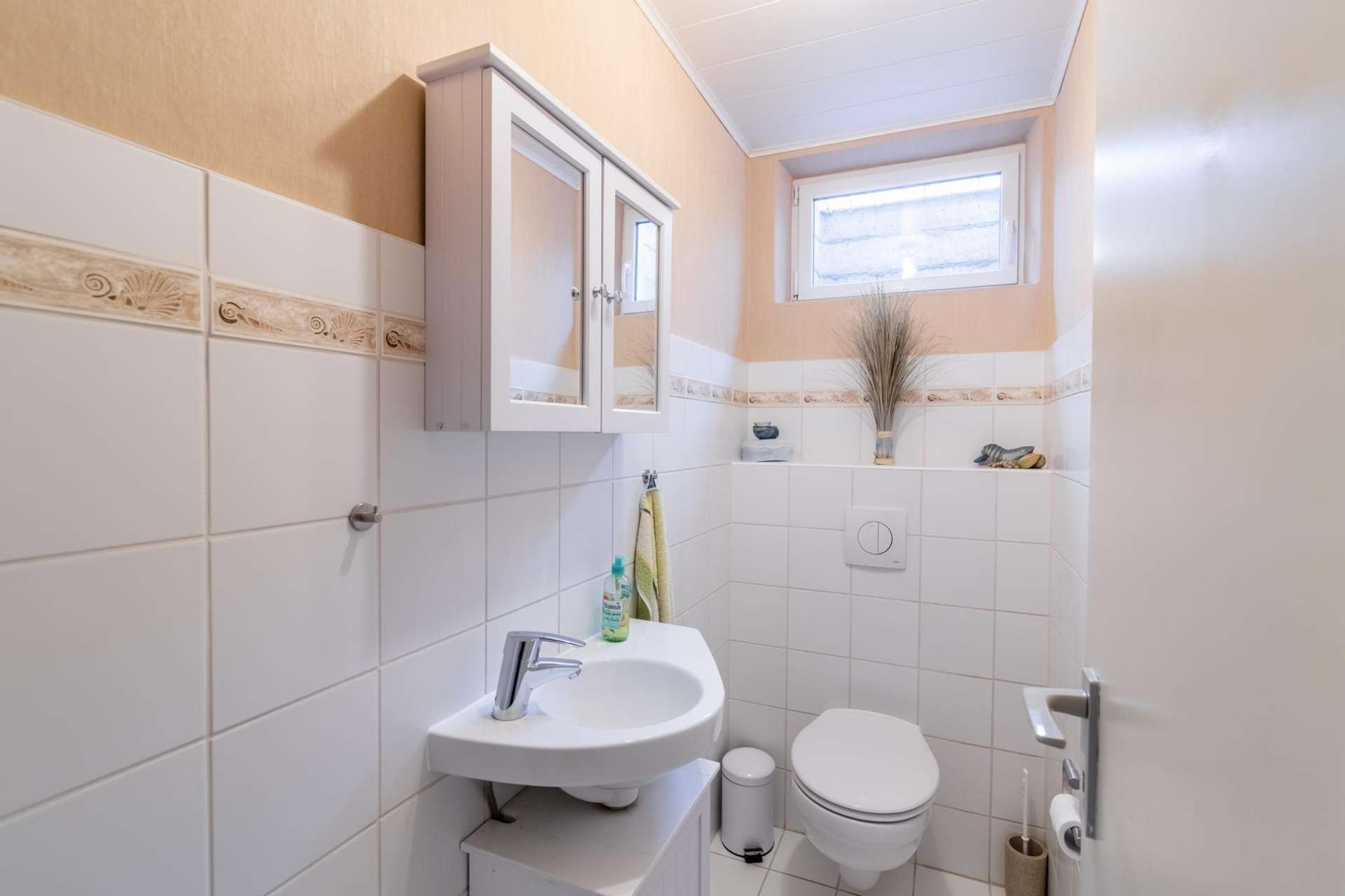 Immobilie in Bubach - Traumhaftes Landhaus im Grünen vor einmaliger Kulisse am Waldrand mit Bachlauf - Bild 12