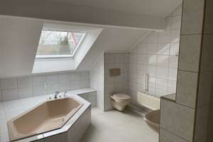 Exclusives Haus in Friedberg mit Garten u Doppelgarage – Die vollständige Adresse der Immobilie erhältst du vom Anbieter., 86316 Friedberg – Vorschaubild 11