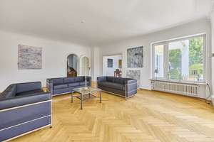 Wohnen in erster Reihe: Repräsentative Stadtvilla direkt am Neckar in HD-Neuenheim – Die vollständige Adresse der Immobilie erhältst du vom Anbieter., 69120 Neuenheim, Heidelberg – Vorschaubild 13