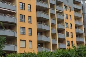 Geschmackvolle 2-Raum-Wohnung mit Balkon und Loggia in Nürnberg Wetzendorf – Die vollständige Adresse der Immobilie erhältst du vom Anbieter., 90425 Wetzendorf, Nürnberg – Vorschaubild 2