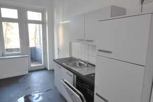 ++Einbauküche++  Großzügige 3-Raum Wohnung mit Balkon in zentraler Lage auf dem Kaßberg – Ulmenstraße 18, 9112 Chemnitz – Vorschaubild 3