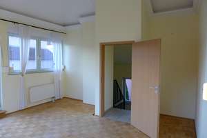 Modernes Einfamilienhaus in Würzburg / Versbach - ruhige Lage an Privatstraße – Die vollständige Adresse der Immobilie erhältst du vom Anbieter., 97078 Versbach, Würzburg – Vorschaubild 17