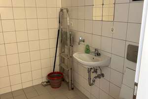 Reihenmittelhaus mit Gartenanteil,max. 5 Personen, mit eigenem festen Einkommen – Käthe-Heinemann-Weg 19, 13591 Staaken, Berlin – Vorschaubild 22