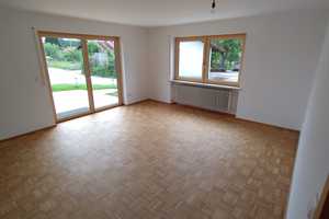 Großzügiges Einfamilienhaus auf dem Dorf mit Kindern, Landluft und Busanschluss – Bergstraße 14a, 85617 Ebersberg (Kreis) – Vorschaubild 5