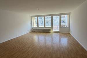4-Zimmer Wohnung in Wilmersdorf mit 2 Balkonen und 2 Bäder