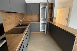 Zur Selbstnutzung! barrierearme 4-Raumwohnung mit Vollbad, FB-Hzg., HWR, Kamin und Süd-Balkon – Die vollständige Adresse der Immobilie erhältst du vom Anbieter., 18055 Brinckmansdorf, Rostock – Vorschaubild 4