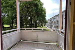++ Beliebt im 1.  Obergeschoss und Dusche ++ – Grenzgraben 49, 9126 Chemnitz – Vorschaubild 2