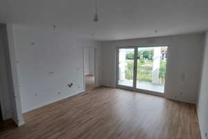 Helle 2-Zimmer Wohnung in Kirchheim bei München (Ortsteil Heimstetten) – Die vollständige Adresse der Immobilie erhältst du vom Anbieter., 85551 Kirchheim bei München – Vorschaubild 2