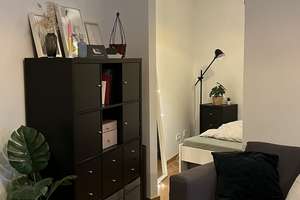 Vollmöblierte 1,5-Zimmer Wohnung mit Balkon an der Isar – Candidstraße 17, 81543 Siebenbrunn, München – Vorschaubild 1