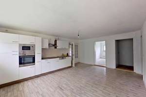 Große 6-Zimmer Wohnung mit EBK, Terrasse und privatem Garten – Beerboomscher Weg 1, 18292 Krakow am See – Vorschaubild 2