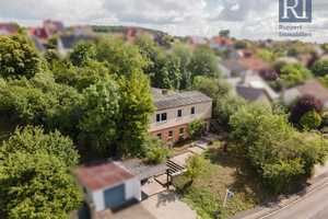 Einfamilienhaus mit Einliegerwohnung und idyllischem Garten – Sonnenstraße 22, 97342 Kitzingen (Kreis) – Vorschaubild 1